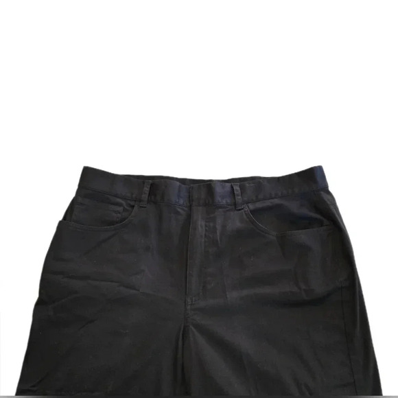 Chaps, Size 12, Black Stretch Slim Capris - Picture 4 of 10